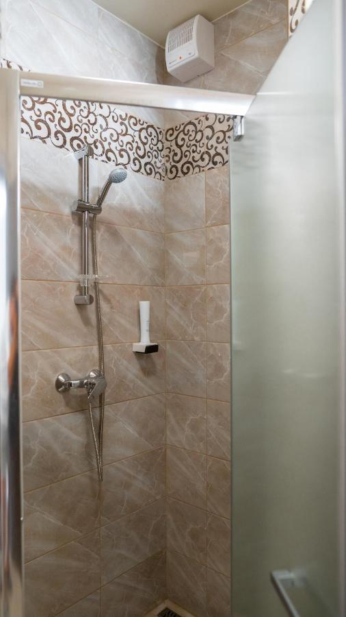 Fonix Apartman Ленти Экстерьер фото